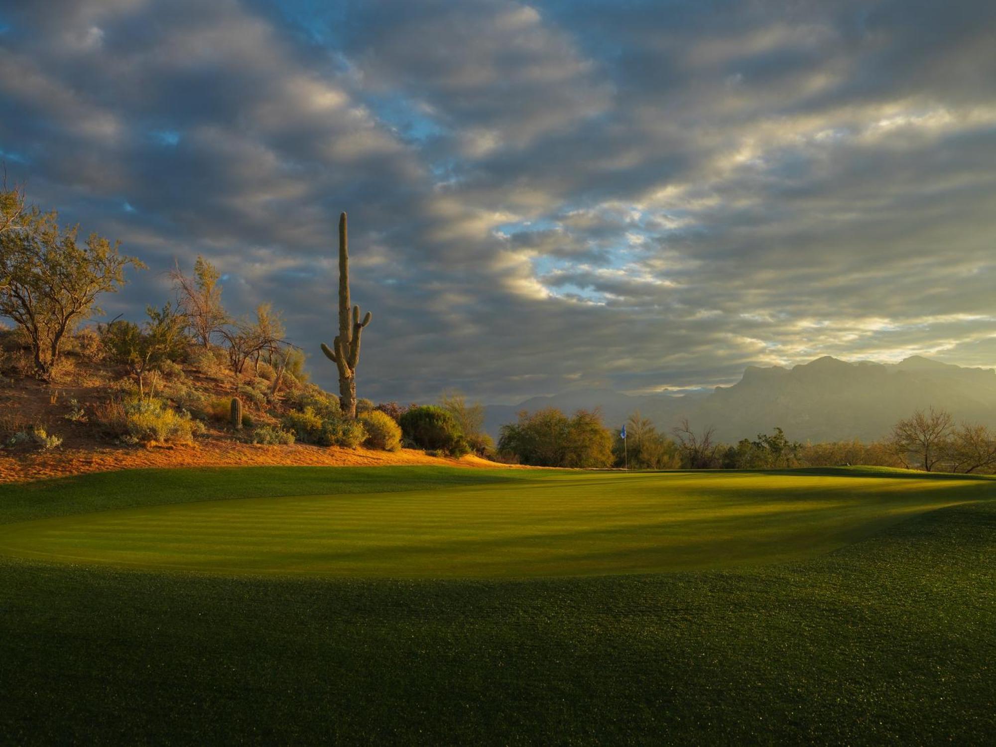 Omni Tucson National Resort & Spa Exterior photo
